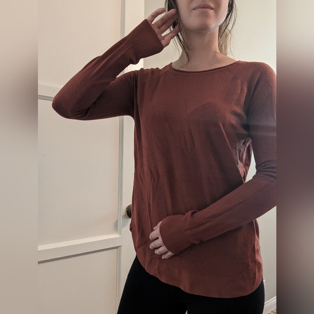 Rust long sleeve sweater